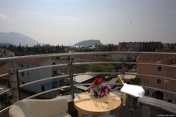 Hotel Blue Star (Budva)